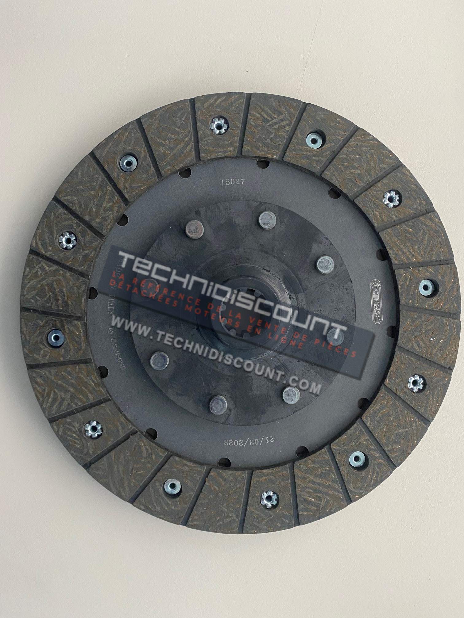 Disque embrayage GOLDONI 236 238 240 1038 1045R 834 945RS/DT SERIE 1050 1055 TRANSCAR 55 - ITMA 4RM SIRIO G215AC2 (GOLDONI 6300038 - CERMAG 15027 - ITMA 651814) Ø216x152x3.8 10 cannelures Ø22x18 (PGS 02922)