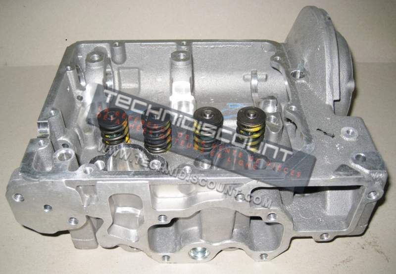 Culasse LOMBARDINI 9200707 KOHLER ED0092007070-S ; Pour moteur LOMBARDINI LDW702 ; Pour moteur KOHLER KDW702