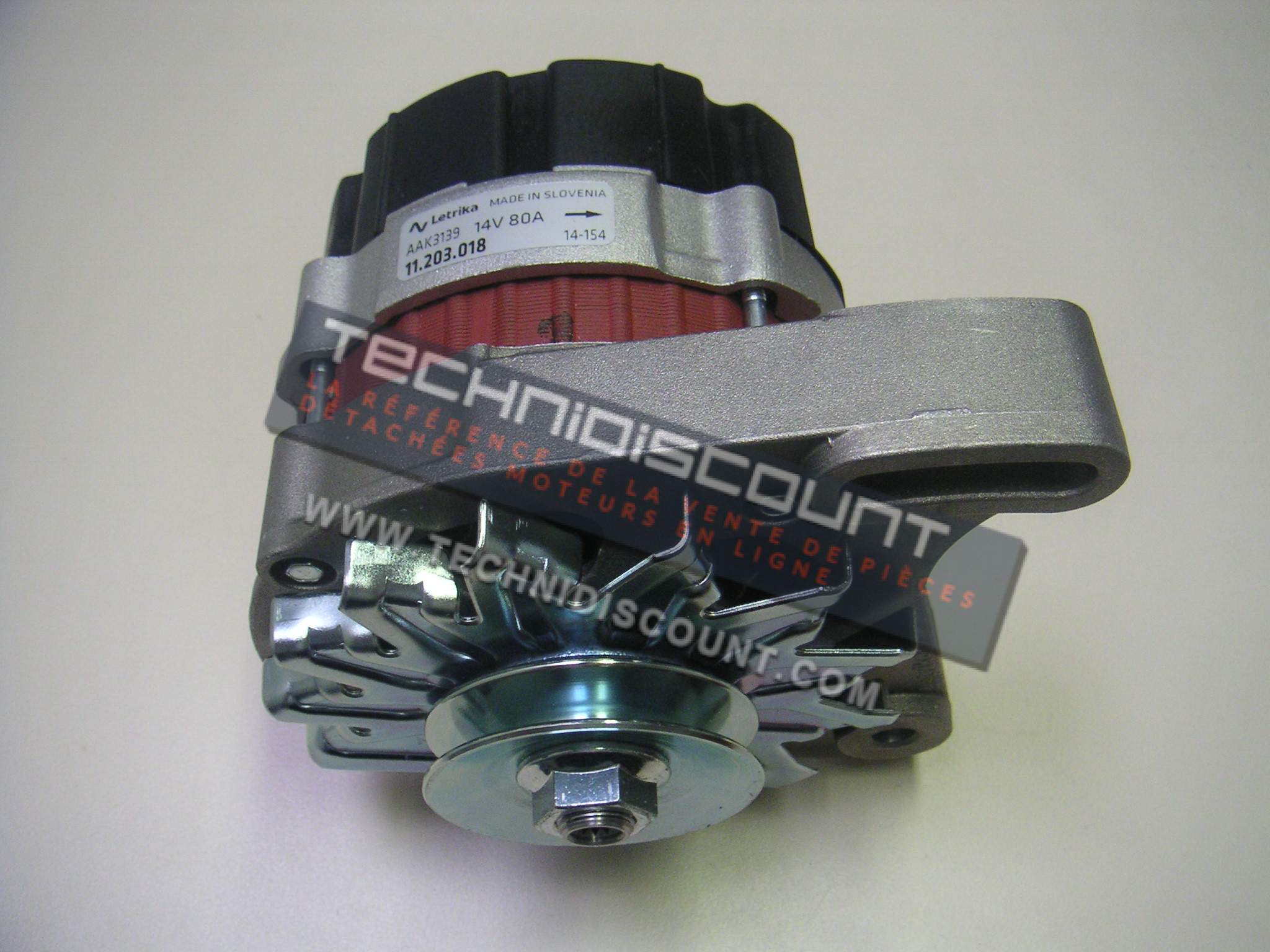 Alternateur 12V 65A - ISKRA IA1011 LETRIKA AAK3139 11.203.018 / LOMBARDINI 1157270