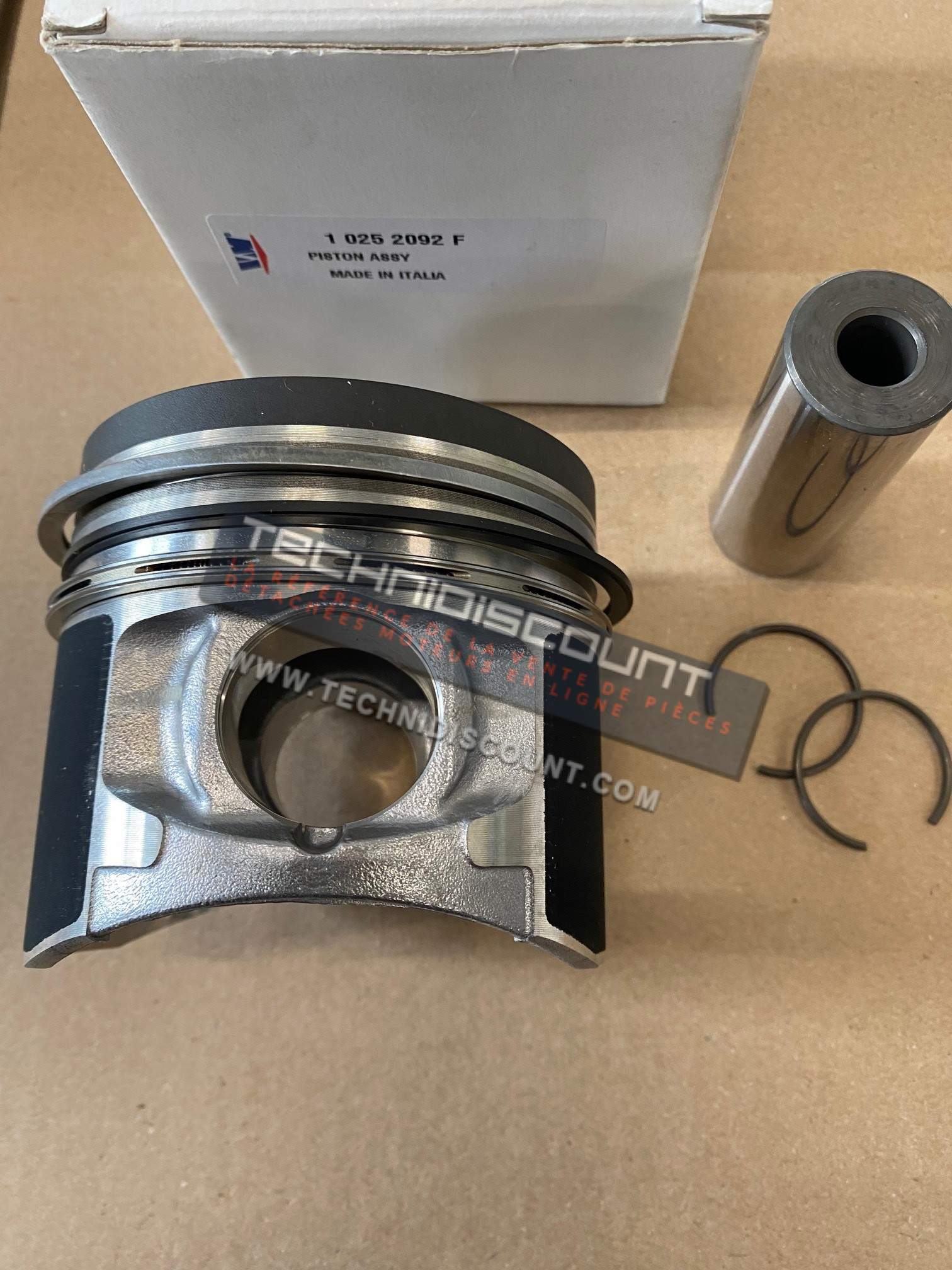 Piston Complet STD VM Motori 10252092F VM Motori 16C3 D703TE2