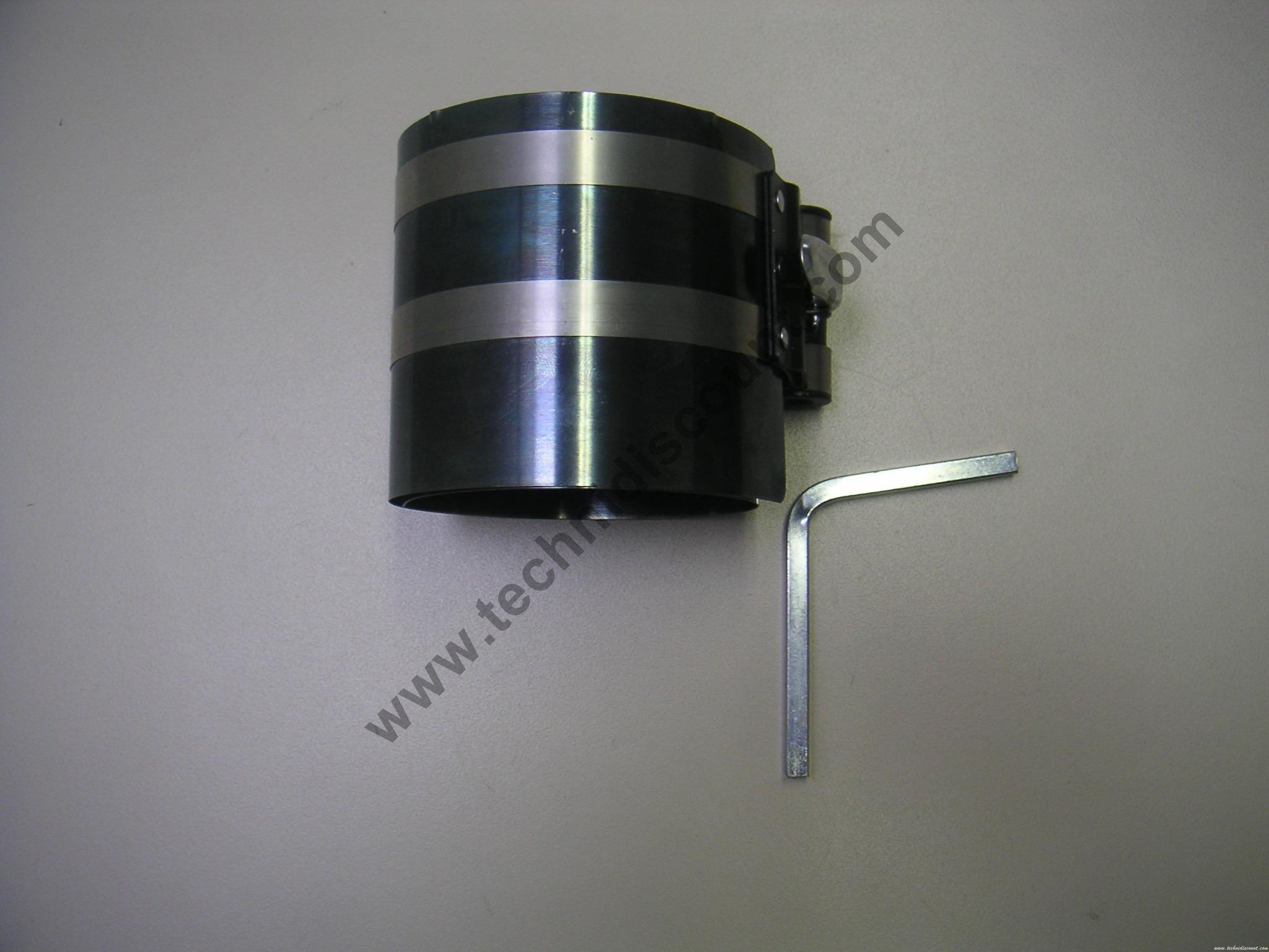 Outil Pour Anneau C Briggs & Stratton – Réf. 71519435 – Neuf